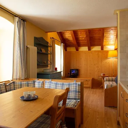 Fridau 4*